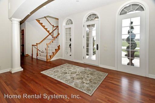 5636 45th St SE - Photo 2 of 4