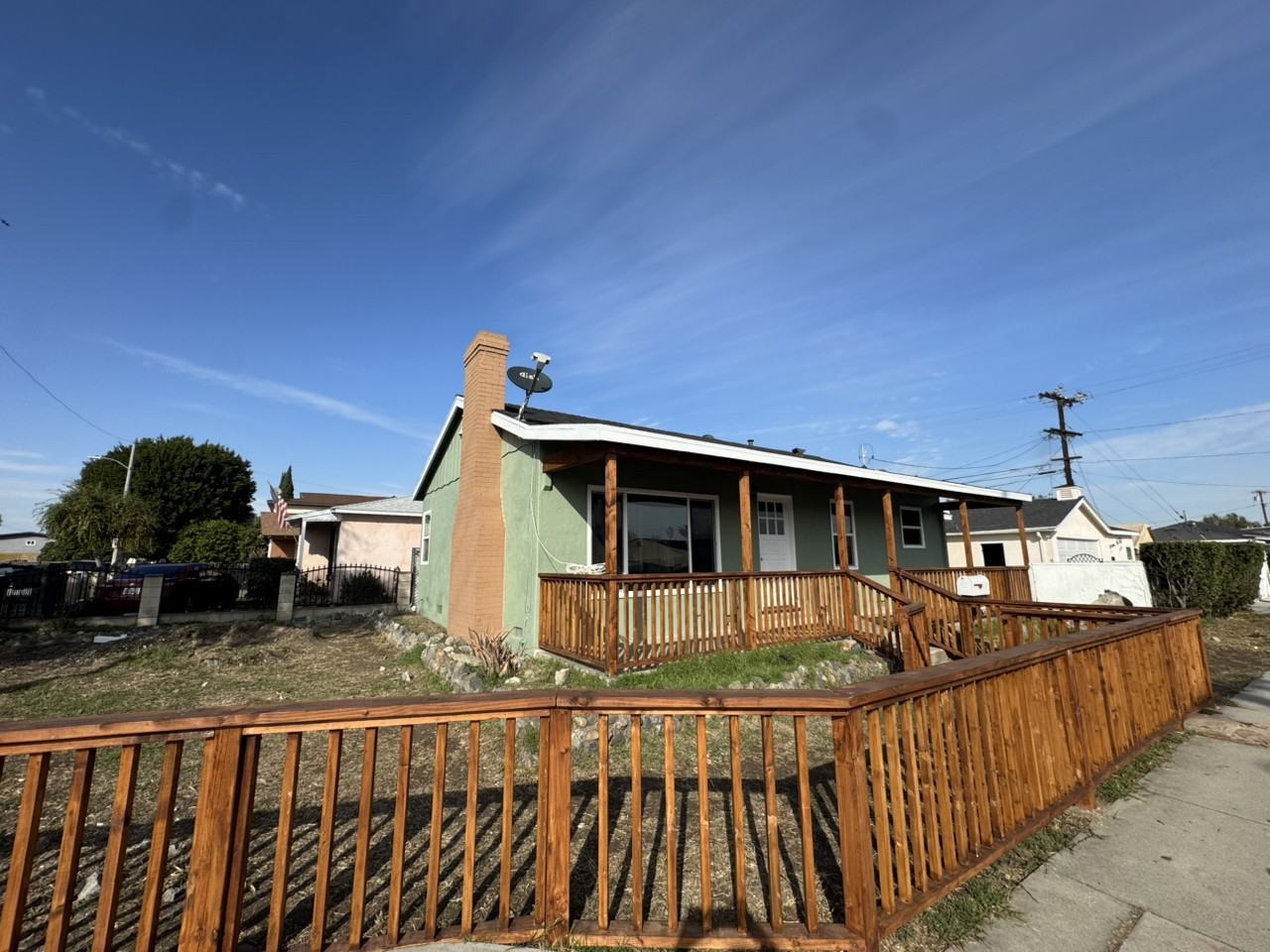 4303 E Myrrh St - Photo 2 of 20