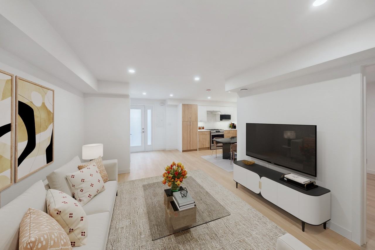 321 Saint George Street #2 - Photo 3 of 14