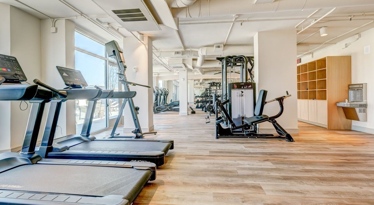 3226 Mckinney Ave - Photo 3 of 22