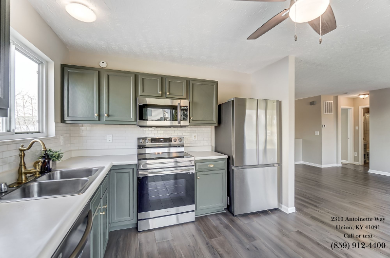 2310 Antoinette Way - Photo 3 of 20