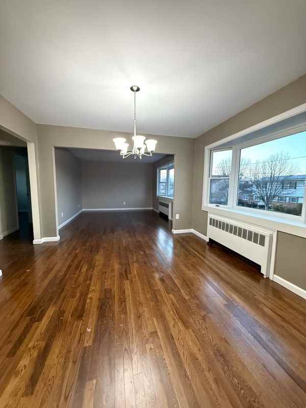 1461 10th St - Photo 2 of 4
