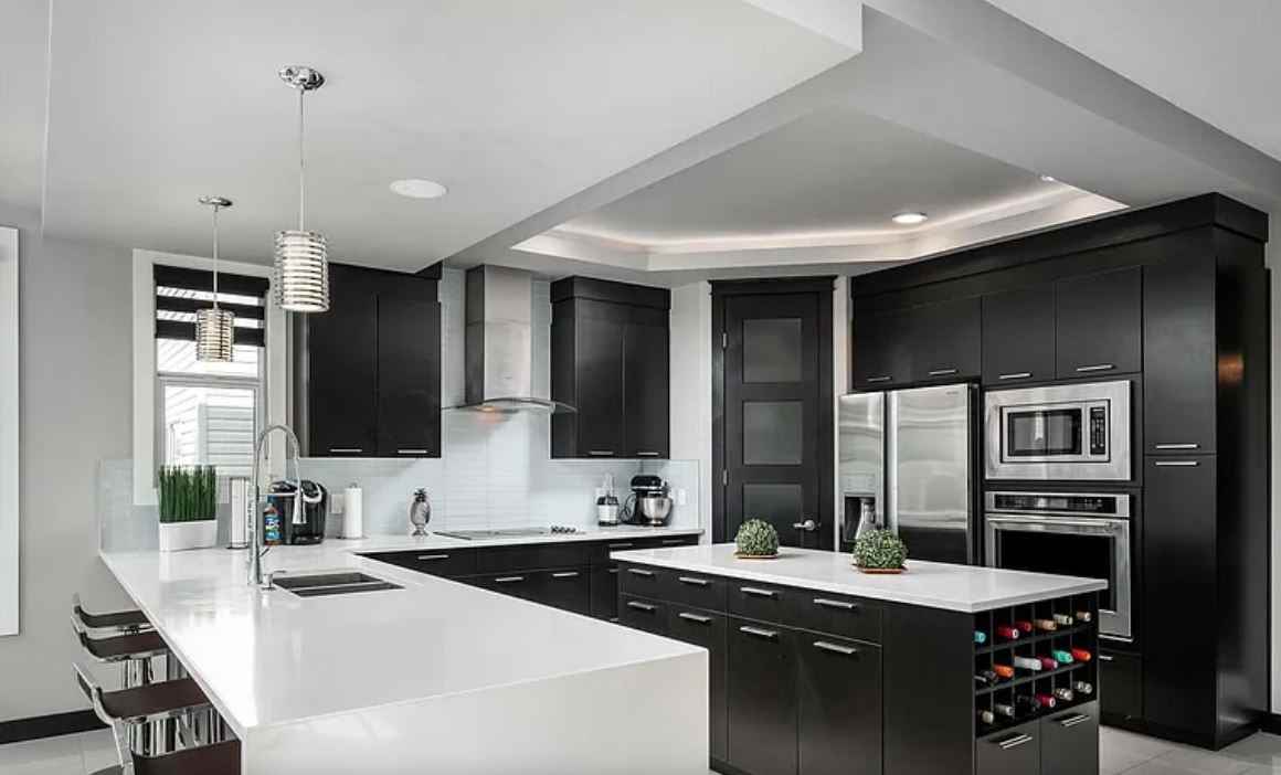 147 Tulloch Drive - Photo 3 of 6