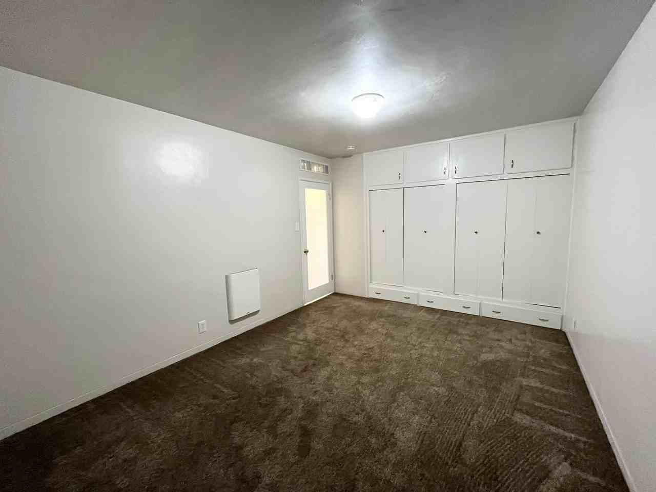 410 Grand Ave - Photo 7 of 15