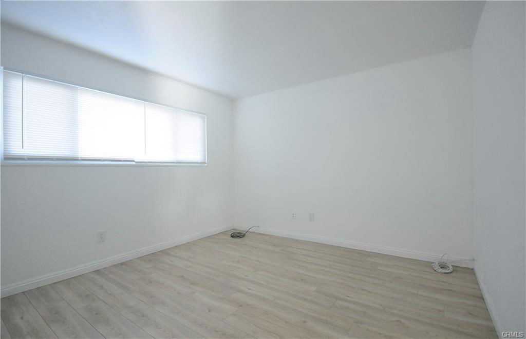 24442 Ward St - Photo 3 of 8