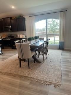 1101 Natchez Dr - Photo 4 of 11