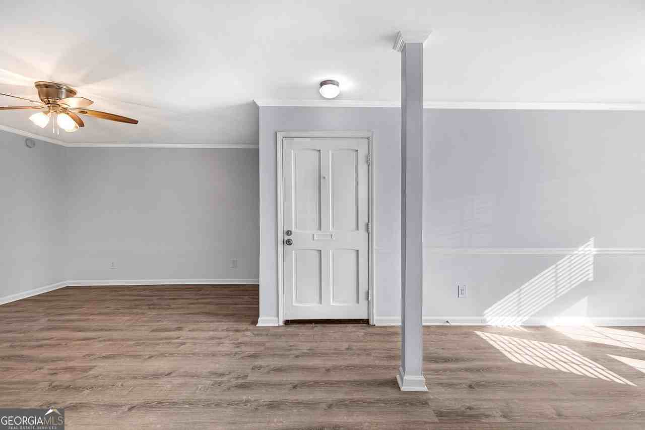 71 Montre Sq Nw - Photo 2 of 35