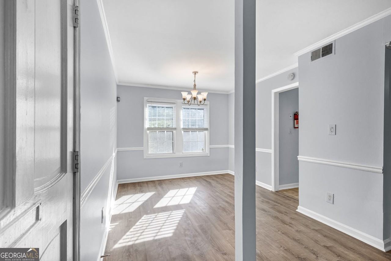 71 Montre Sq Nw - Photo 7 of 35