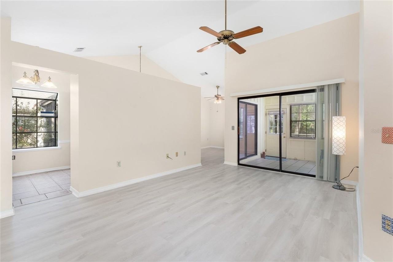 4545 Sw 84th Dr - Photo 3 of 17