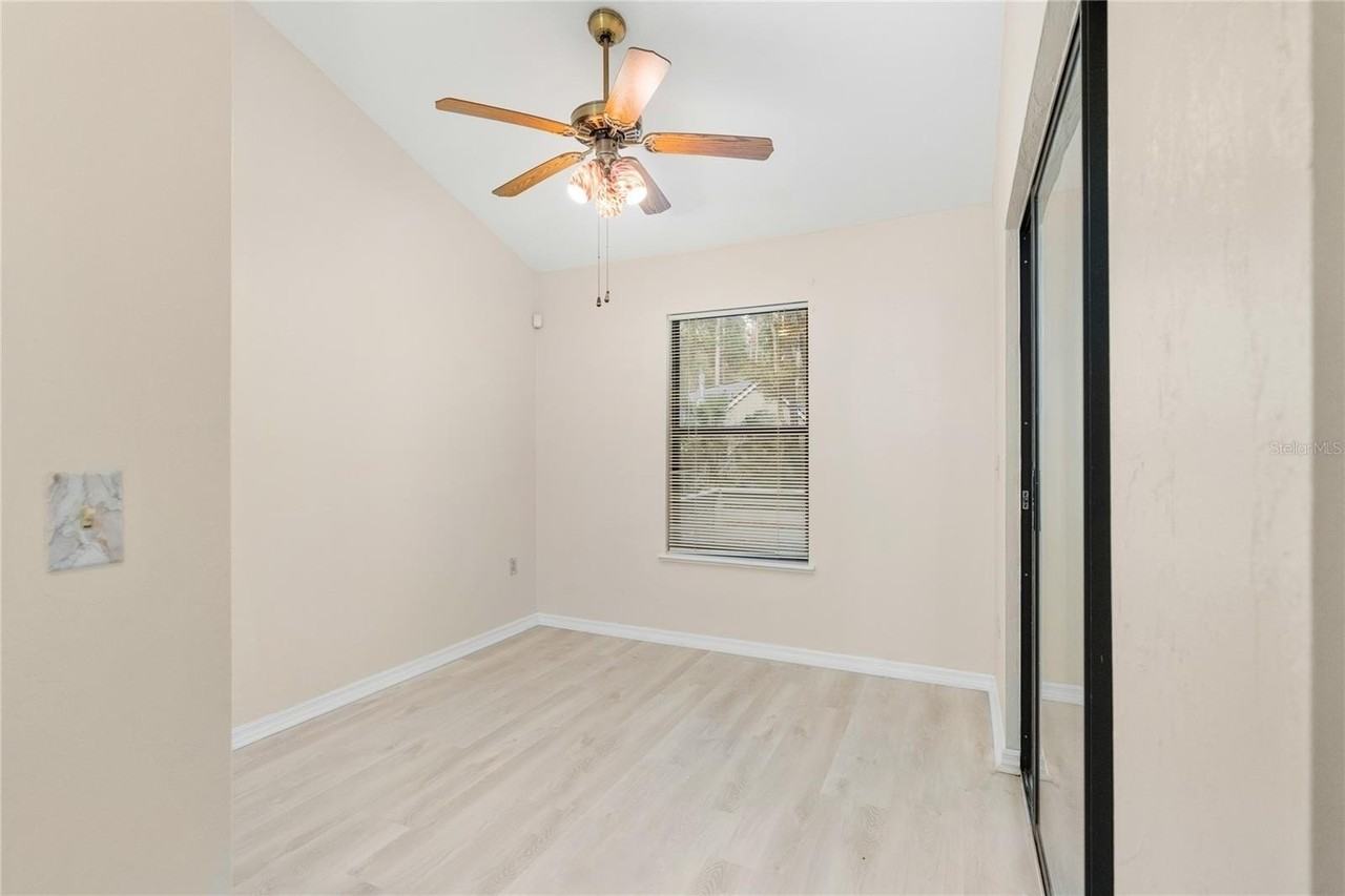 4545 Sw 84th Dr - Photo 7 of 17