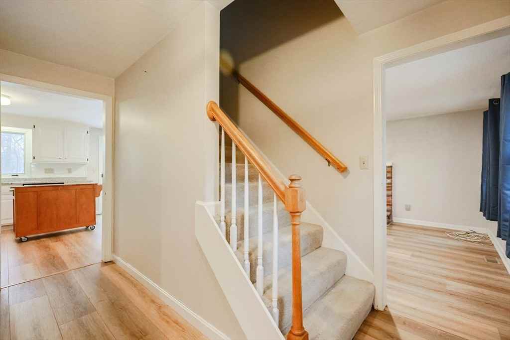 291 Central St ##N/A - Photo 5 of 29