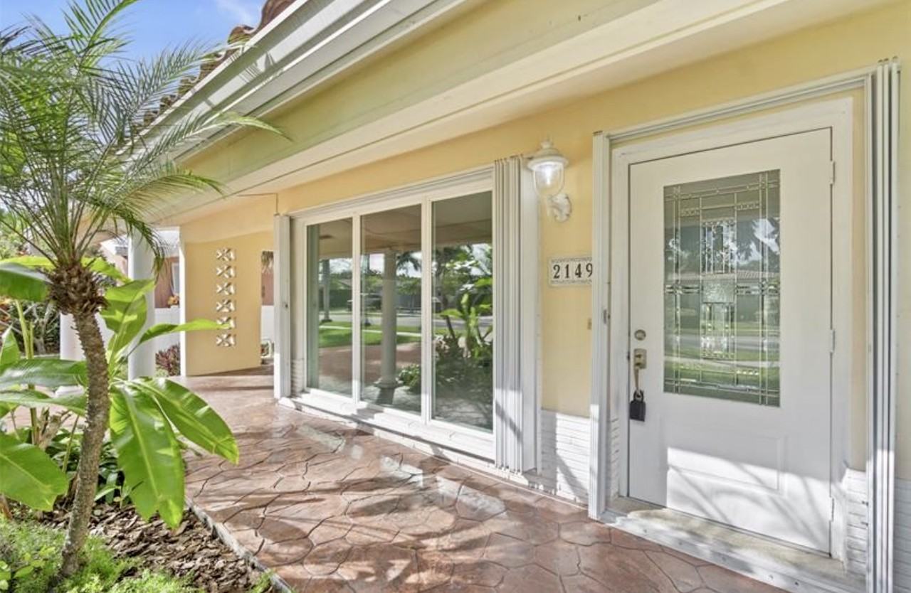 2149 Northeast 58th Street - Photo 2 of 29