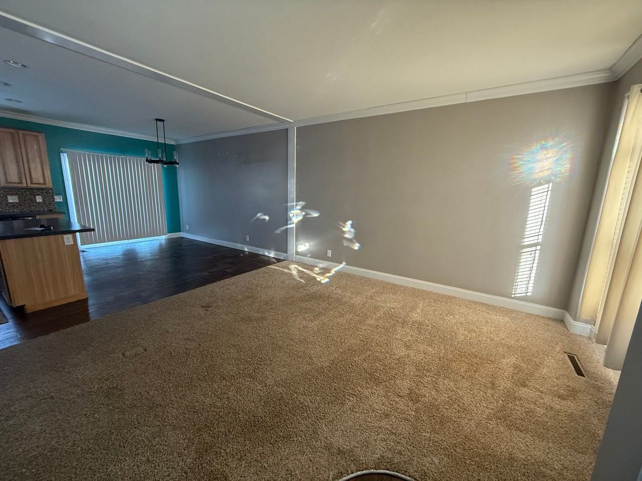 3314 8th Ave Ne - Photo 2 of 12