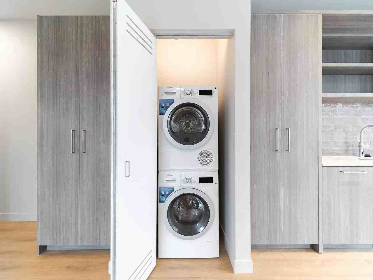 N Wells St #2401 - Photo 7 of 21