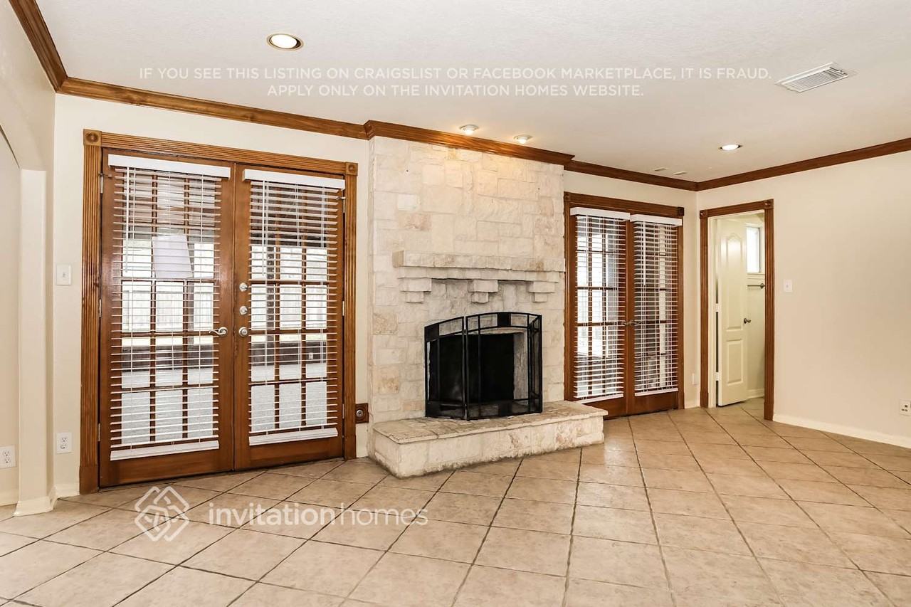 14702 Dale Hollow Ln - Photo 6 of 18