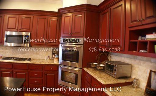 340 Banyon Brook Point - Photo 3 of 57