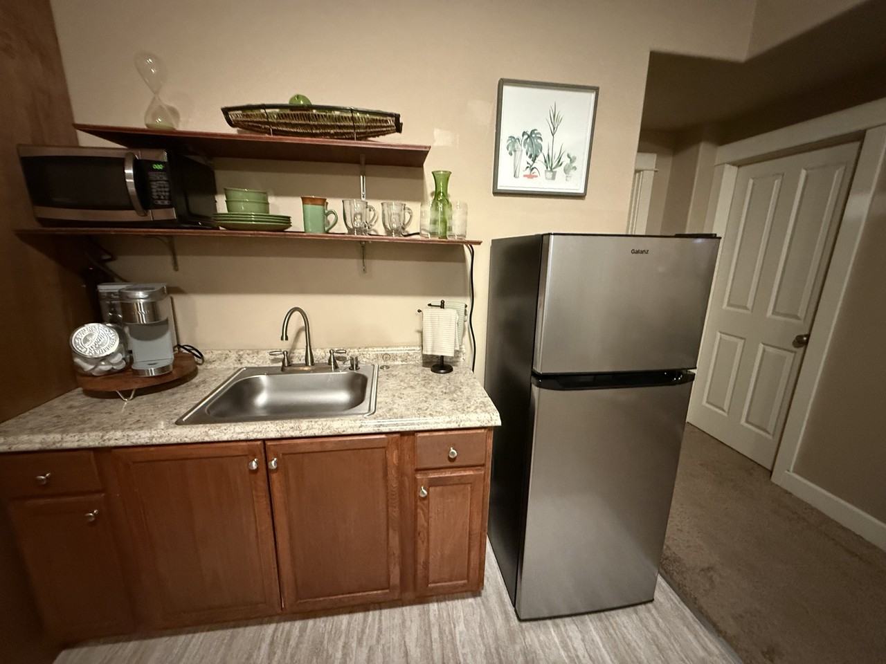 2320 Crestview Drive - Photo 5 of 13