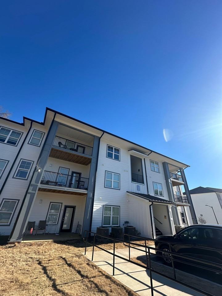 101 Oakey Aly - Photo 3 of 10