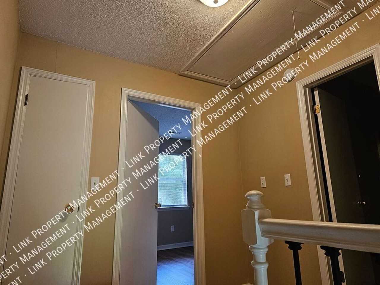 5364 Haisten Ct - Photo 5 of 22