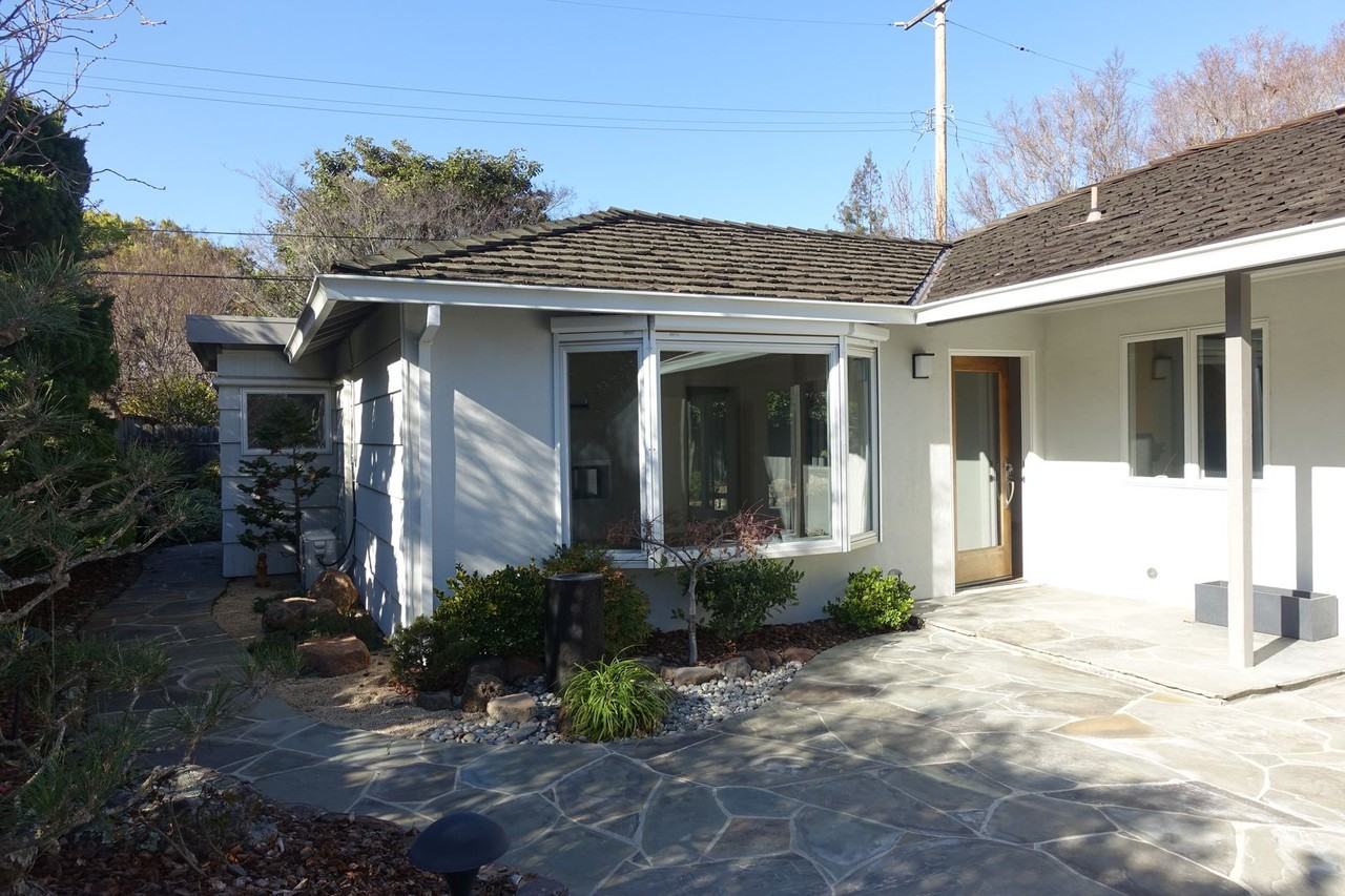 38 Erstwild Ct - Photo 2 of 19