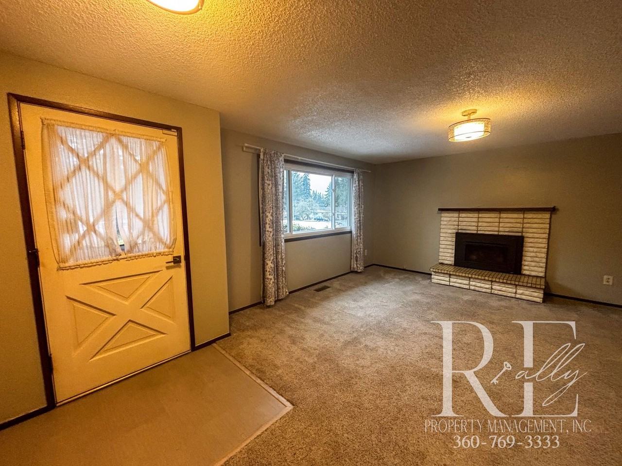 2126 Ne Ridgewood Dr - Photo 7 of 23