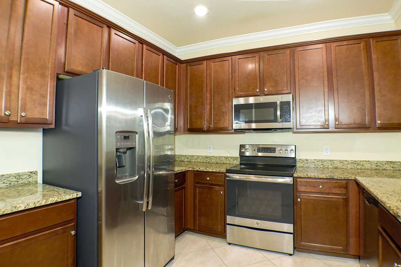 14688 Summer Rose Way - Photo 2 of 19