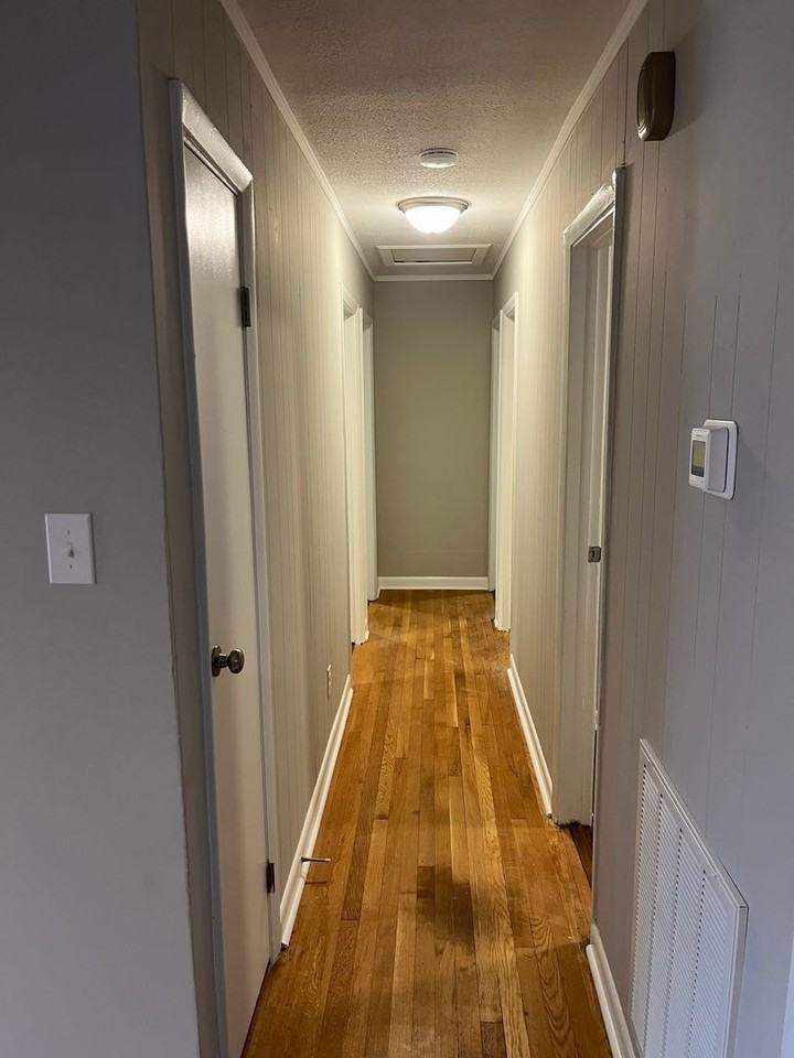 462 Reservoir Hts - Photo 3 of 19