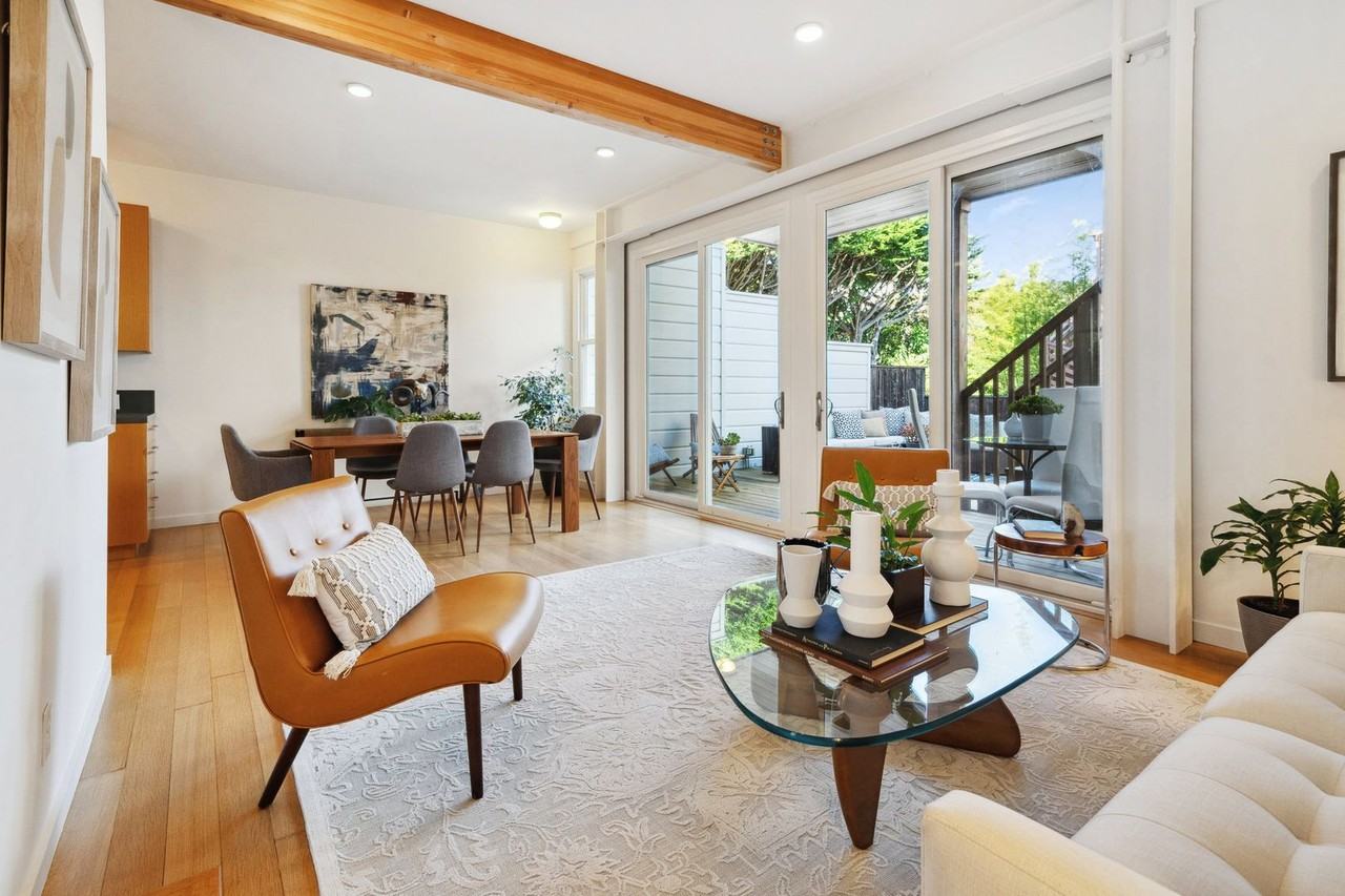 4310 19th St - Photo 3 of 21