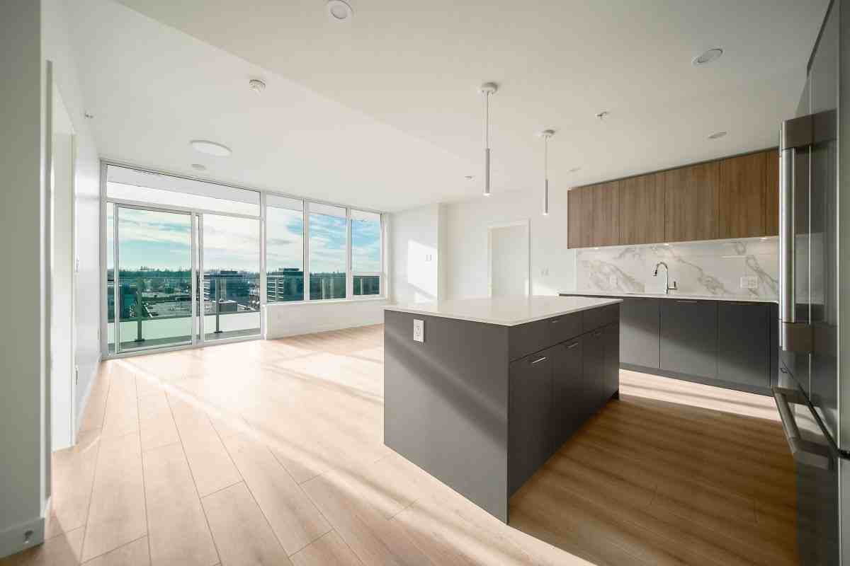 85 Ave & 200 St #1008