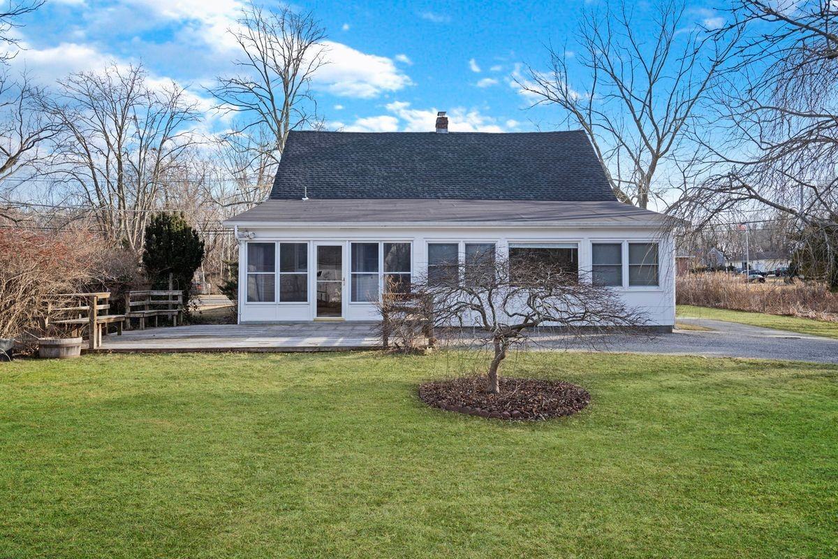 1492 Main Rd - Photo 3 of 25