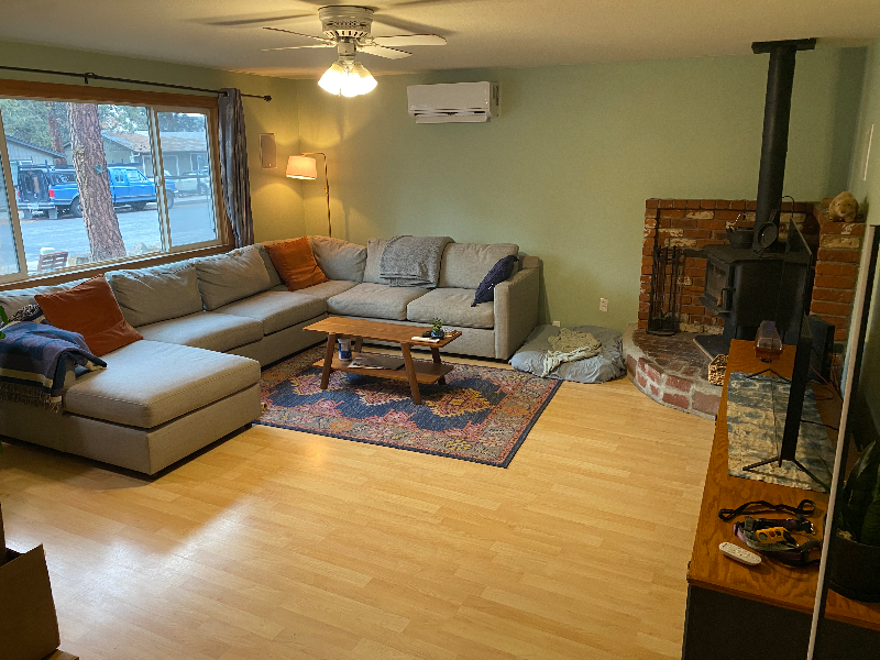 836 Se Douglas St - Photo 2 of 12