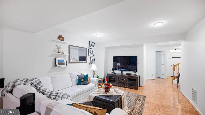 13667 Saint Johns Wood Pl - Photo 7 of 20