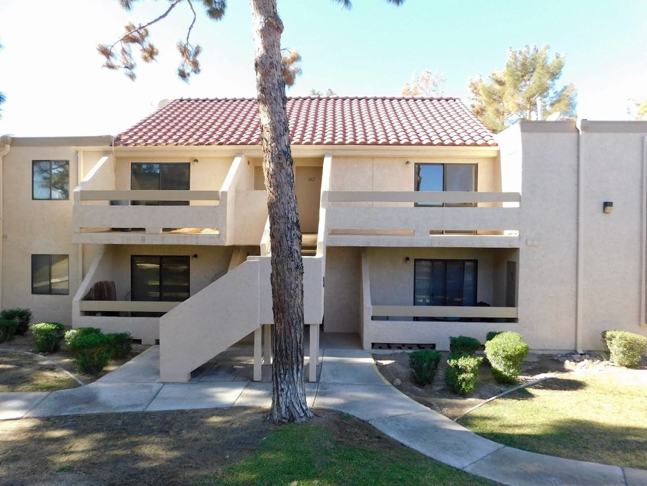 3780 Desert Marina Dr - Photo 2 of 23