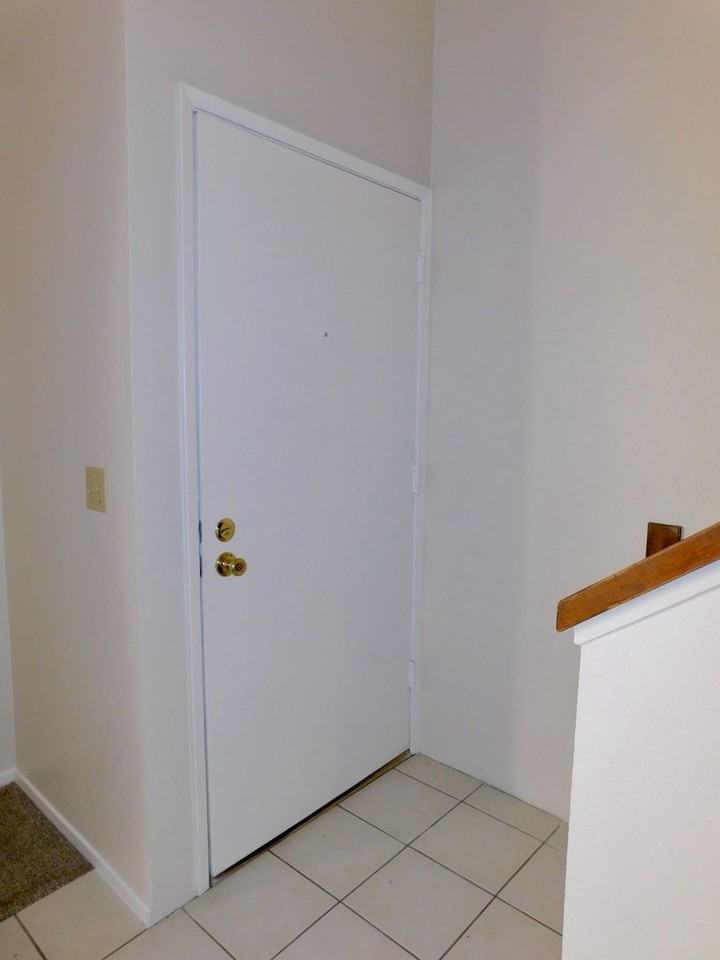 3780 Desert Marina Dr - Photo 4 of 23