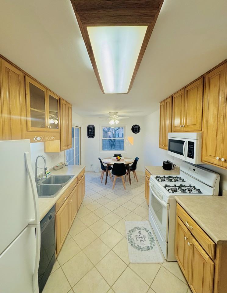 149 Pebblecreek Trl #NA - Photo 3 of 10