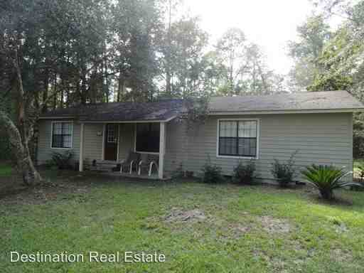 575 Champion Oaks Cir - Photo 2 of 19