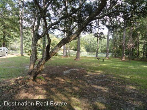 575 Champion Oaks Cir - Photo 3 of 19