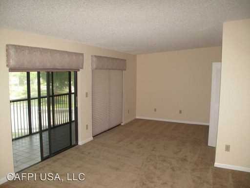 10869 W Clairmont Cir #209 - Photo 2 of 12