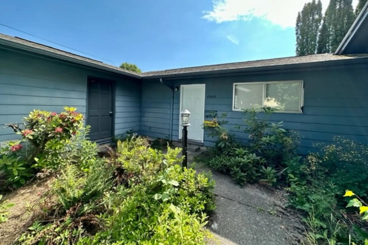 4644 Ne 105th Ave - Photo 2 of 21