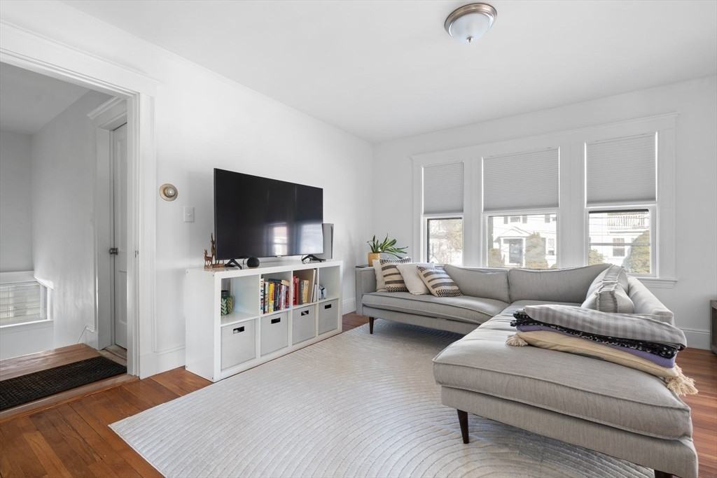 558 Lagrange Street ##1 - Photo 5 of 15