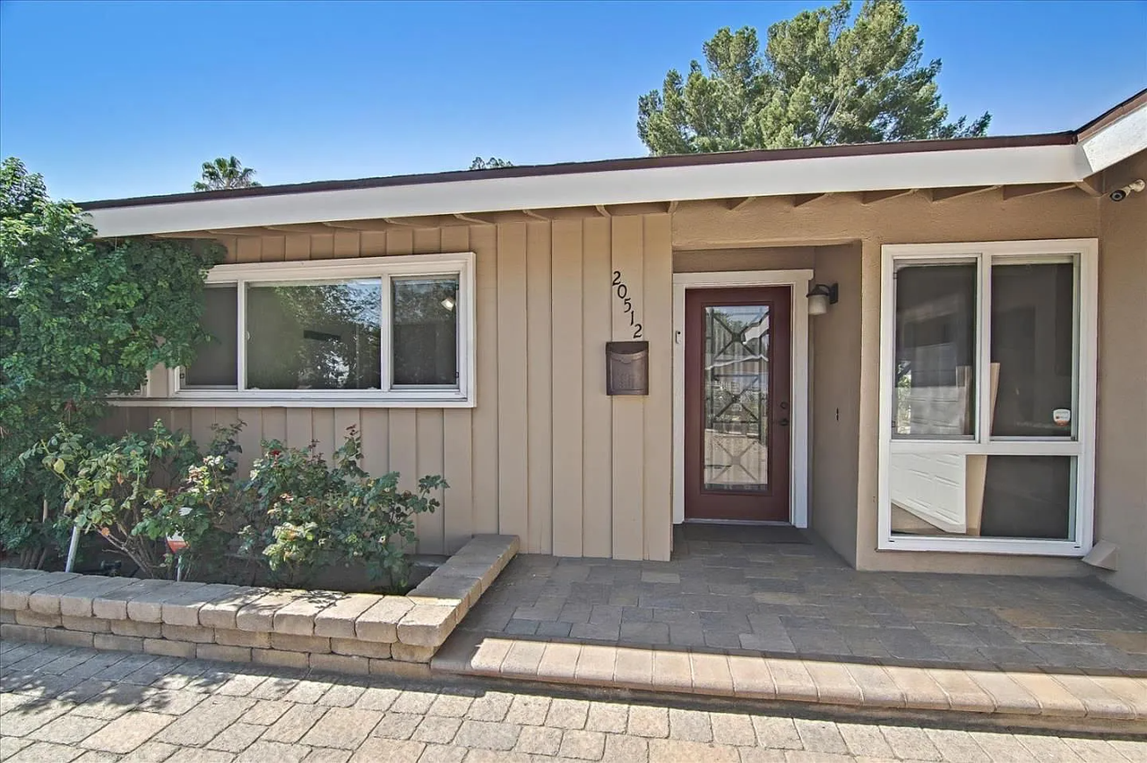 20512 Londelius St #NA - Photo 2 of 30