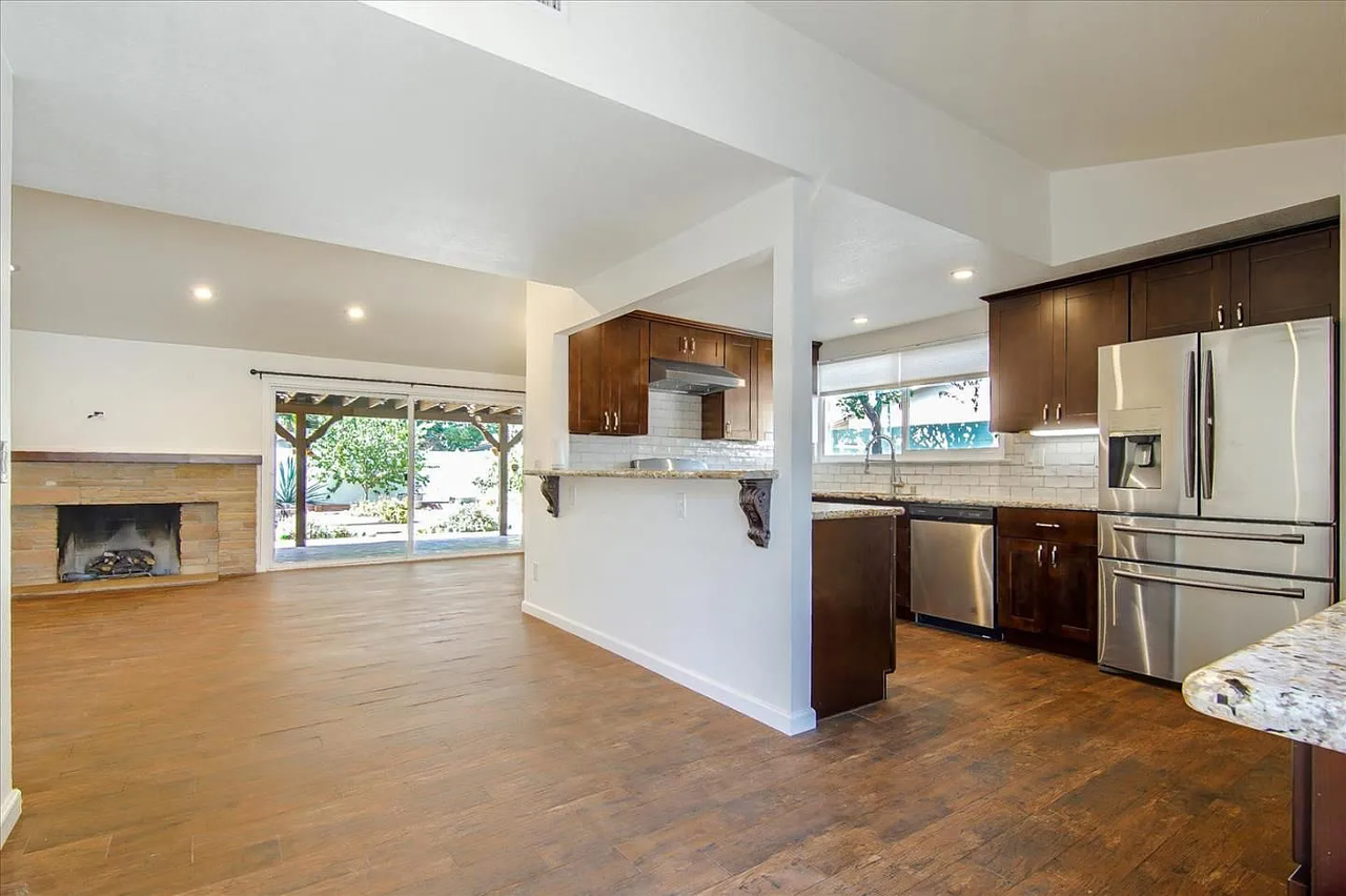 20512 Londelius St #NA - Photo 7 of 30