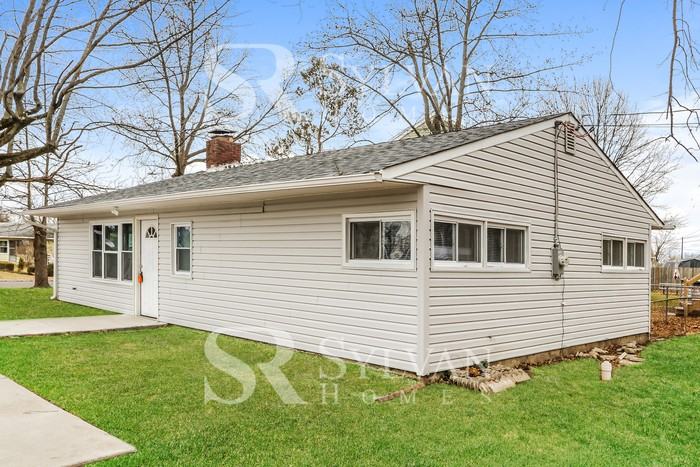 105 Border Rock Rd - Photo 2 of 15