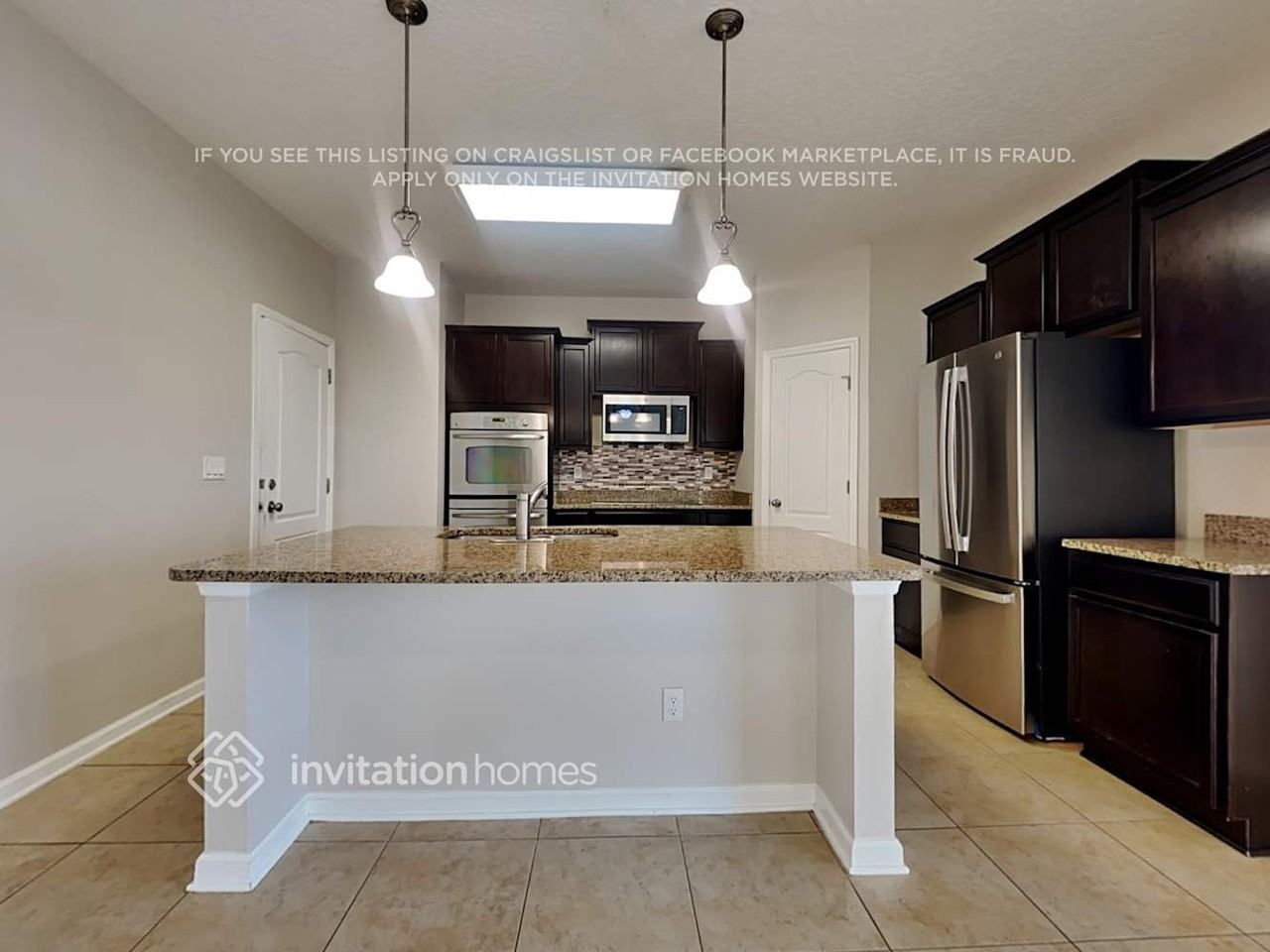 16346 Dawnwood Ct - Photo 7 of 23