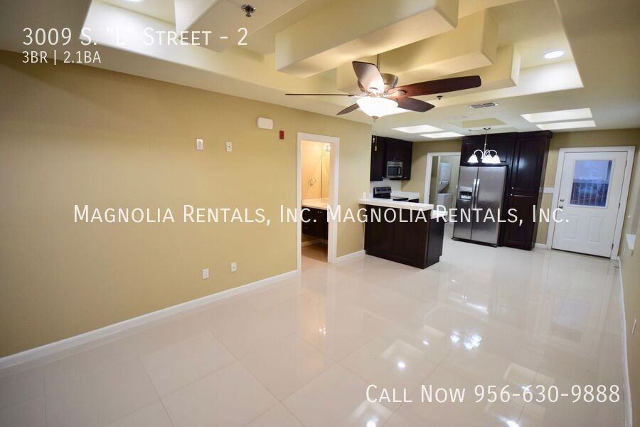 3009 S L St #2 - Photo 4 of 12