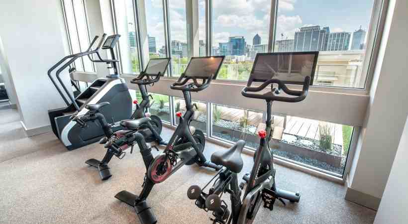 HOUSTON & - Photo 7 of 19