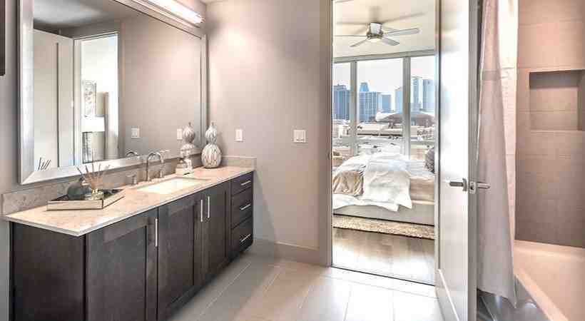 HOUSTON & - Photo 3 of 19