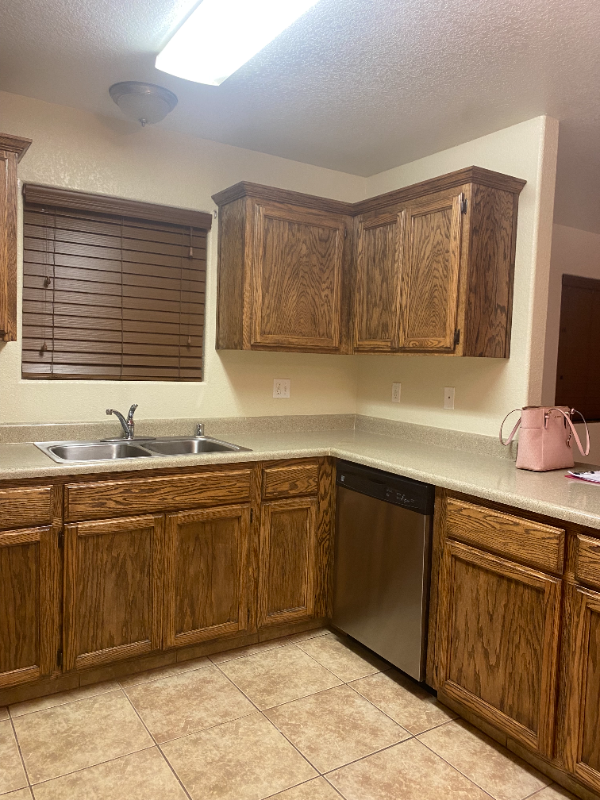 124 W Fresno St #A - Photo 3 of 11