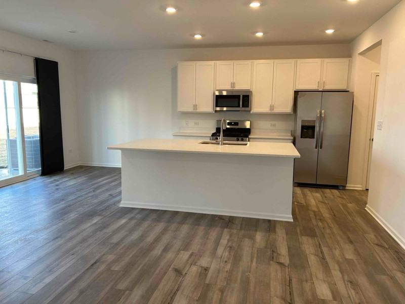 8362 Kannon Dr - Photo 2 of 16