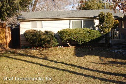 403 S. 3rd St. - Photo 2 of 11